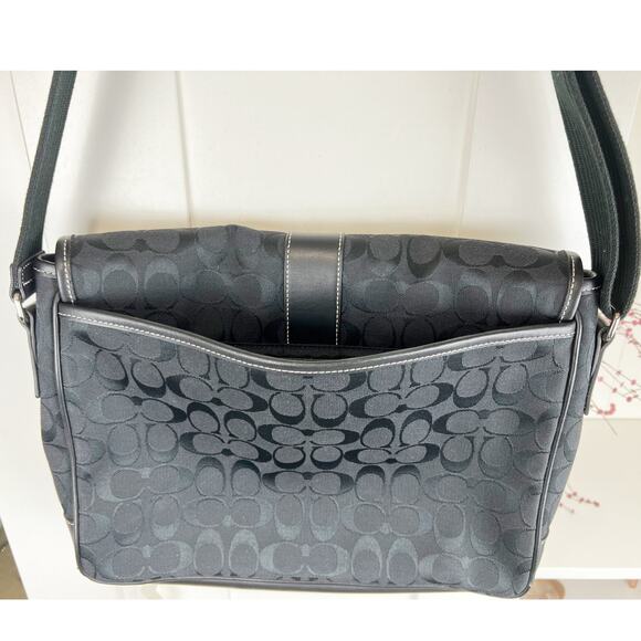Vintage Coach Canvas Signature Logo Crossbody Messenger Bag #D25-5229 Black - Picture 14 of 16